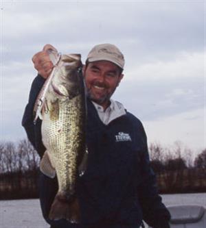 largemouth bass mitch looper